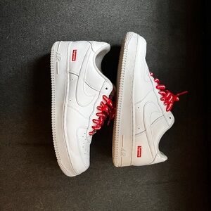 Nike Air Force 1 supreme